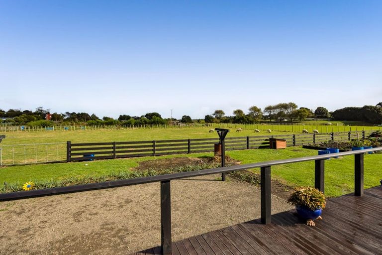 Photo of property in 239 Whakamara Road, Manutahi, Hawera, 4672