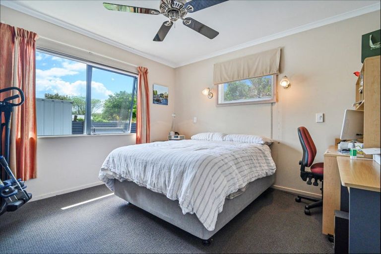 Photo of property in 1 Hyla Road, Haumoana, 4102