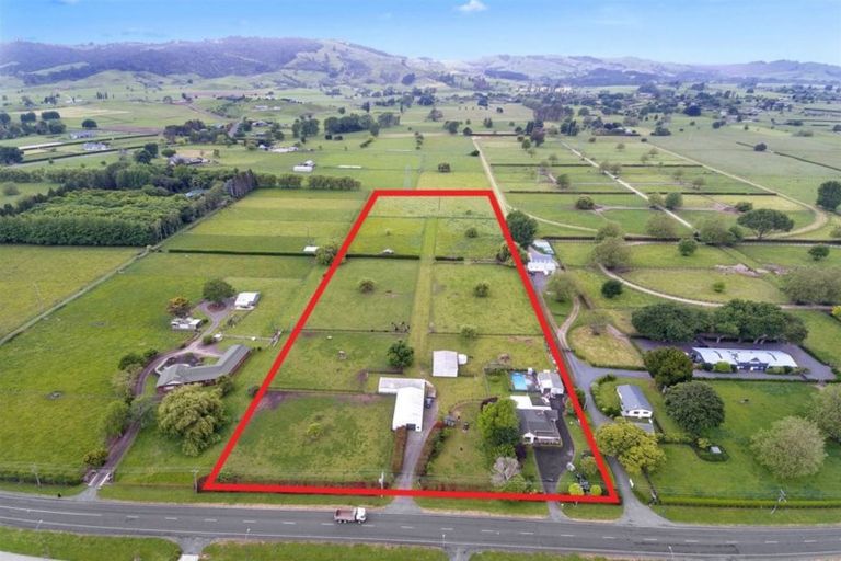 Photo of property in 126 Saint Kilda Road, Cambridge, 3493