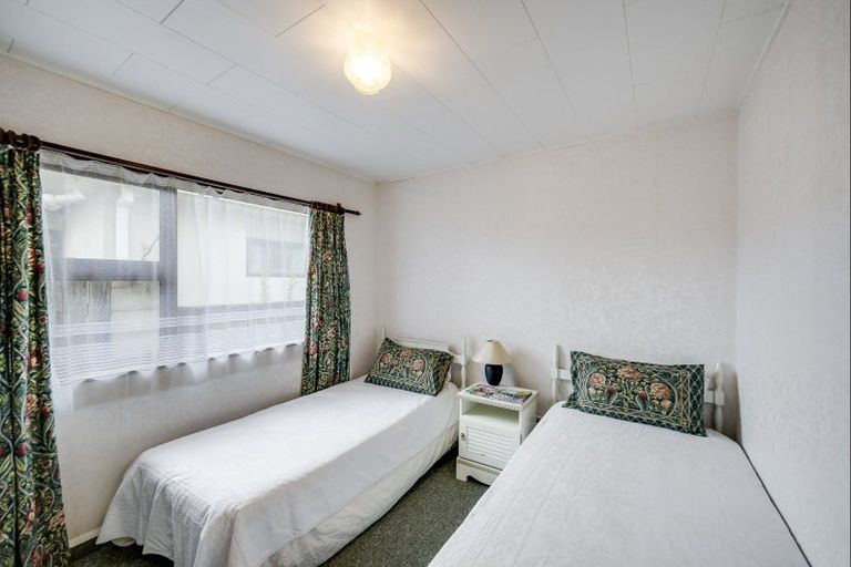 Photo of property in 110 Freyberg Avenue, Tamatea, Napier, 4112