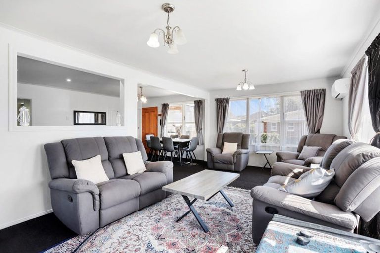 Photo of property in 14 Parker Avenue, New Lynn, Auckland, 0600