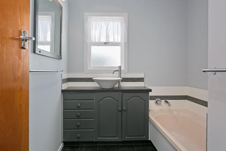 Photo of property in 34a Elizabeth Street, Tuakau, 2121