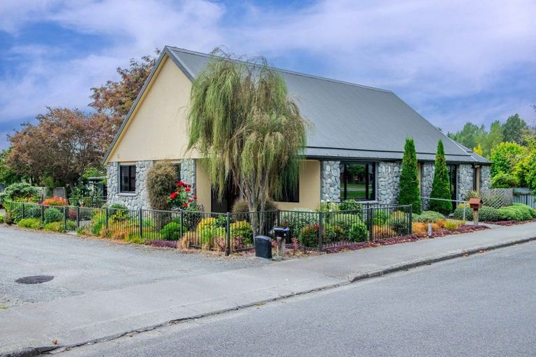 Photo of property in 6a Railway Place, Fairlie, 7925