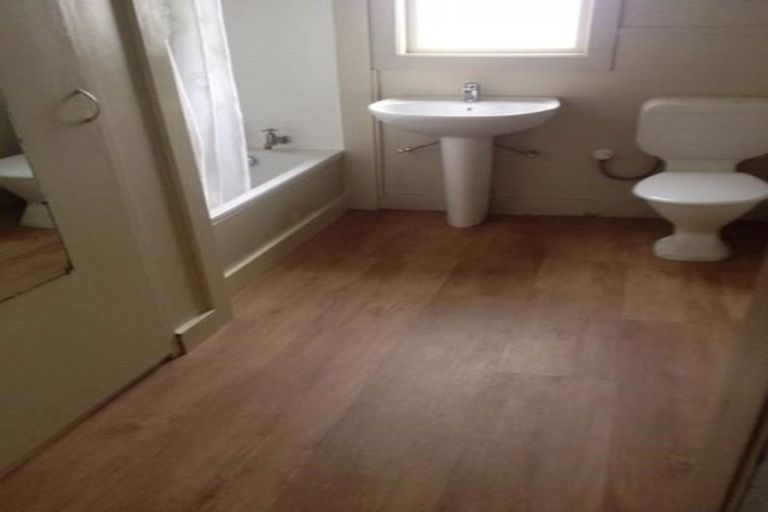 Photo of property in 104 Lambert Street, Thames, 3500