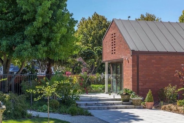 Photo of property in 12/142 Park Terrace, Christchurch Central, Christchurch, 8013