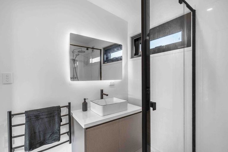 Photo of property in 37 Jenkin Street, Strathern, Invercargill, 9812