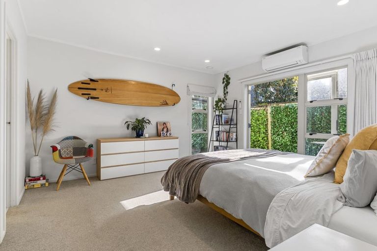 Photo of property in 2/231 Hurstmere Road, Takapuna, Auckland, 0622