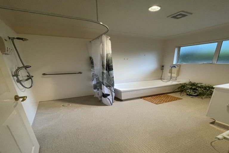 Photo of property in 45 Kapanui Road, Waikanae, 5036