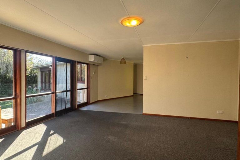 Photo of property in 22 Christie Crescent, Havelock North, 4130