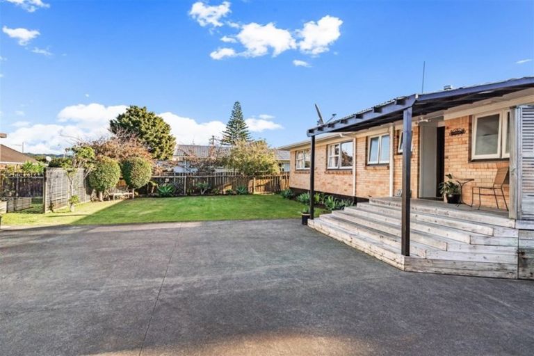 Photo of property in 66 Te Paka Crescent, Te Kamo, Whangarei, 0112