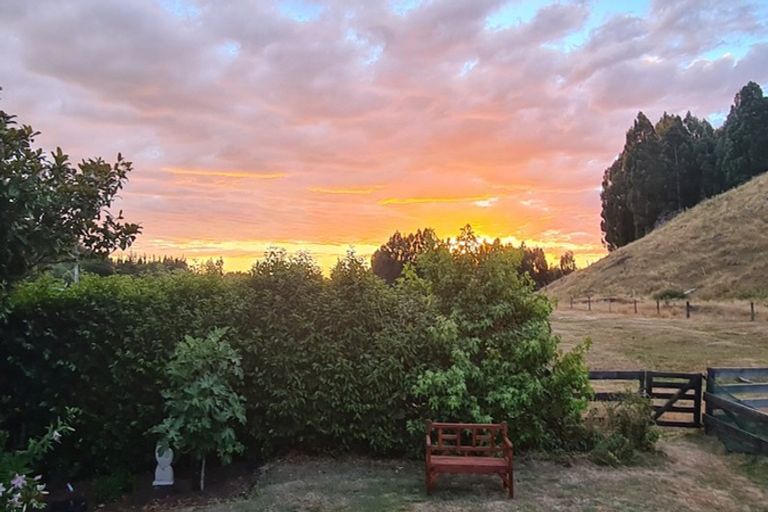 Photo of property in 268 Whangamata Road, Kinloch, Taupo, 3377