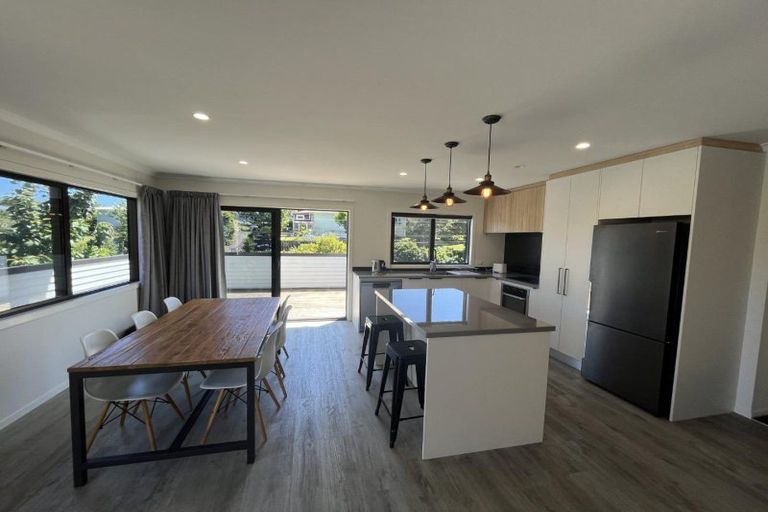 Photo of property in 12 Whakawhiti Street, Marfell, New Plymouth, 4310