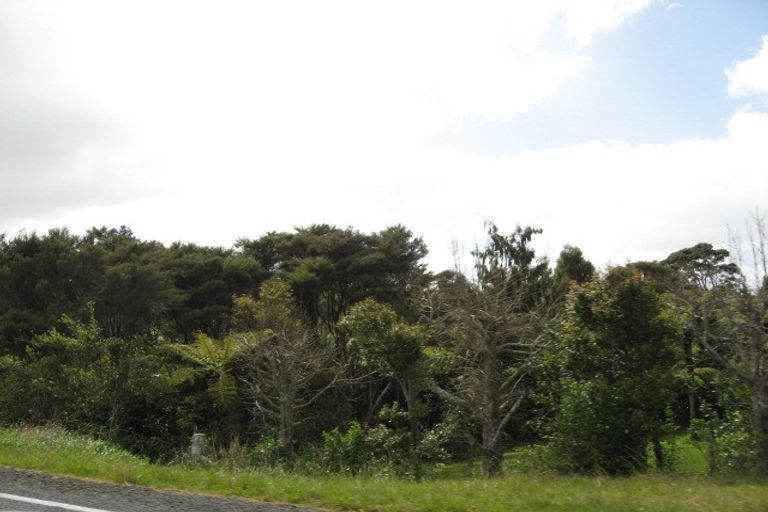 Photo of property in 133 Kauri Road, Whenuapai, Auckland, 0618