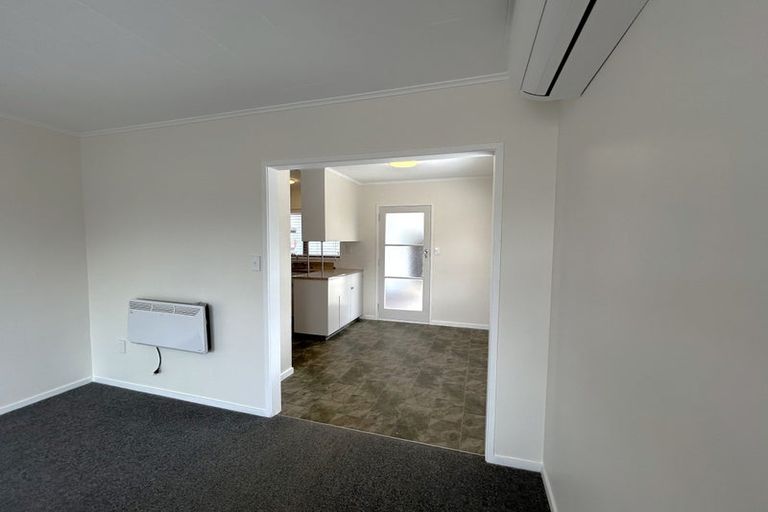 Photo of property in 2/17 Ranfurly Street, Tamatea, Napier, 4112