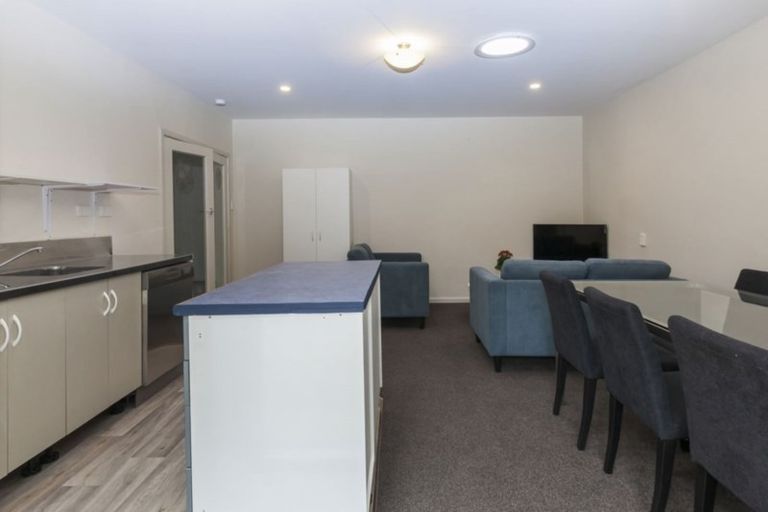 Photo of property in 164 Blighs Road, Strowan, Christchurch, 8052