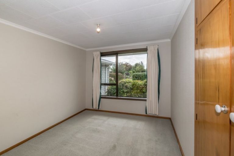 Photo of property in 31 Gladstone Road, Woodend, 7610