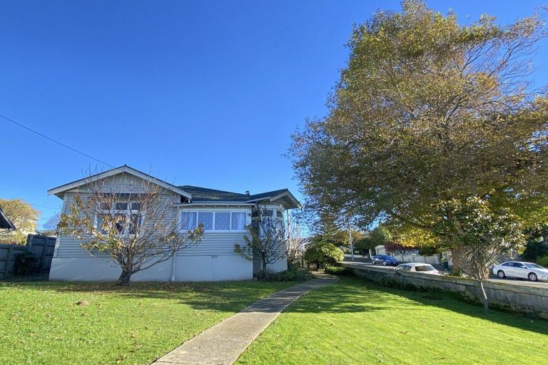 Photo of property in 26 Wharfe Street, South Hill, Oamaru, 9400
