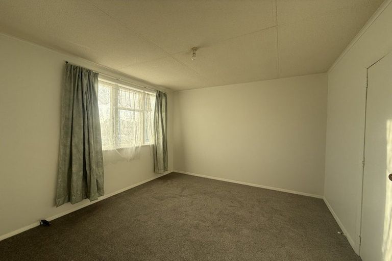 Photo of property in 2 Old Wairoa Road, Papakura, 2110