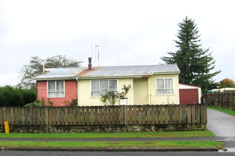 Photo of property in 9 Lanark Street, Tokoroa, 3420