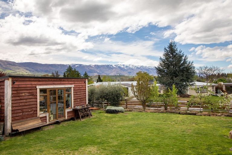 Photo of property in 60 Donegal Street, Cromwell, 9310