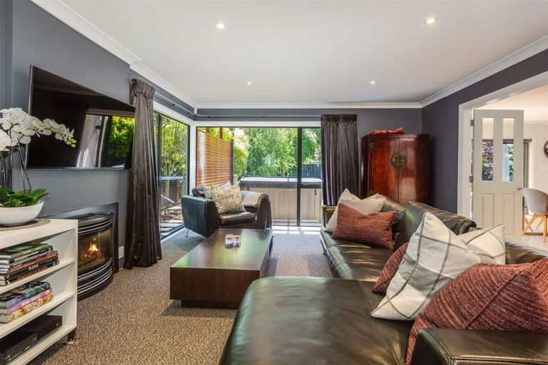 Photo of property in 34 Navigation Drive, Whitby, Porirua, 5024