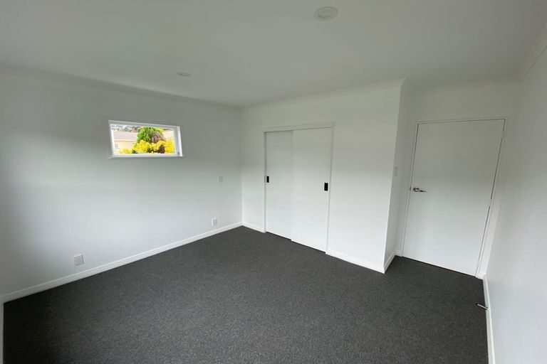 Photo of property in 1/17 The Parade, Island Bay, Wellington, 6023