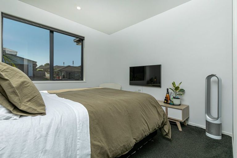 Photo of property in 4 Karika Place, Massey, Auckland, 0614