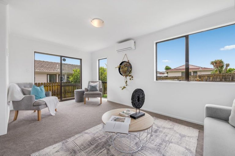 Photo of property in 2/17 Coombe Avenue, Otara, Auckland, 2023