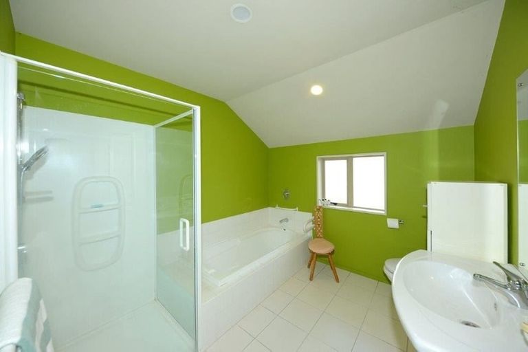 Photo of property in 16 Mona Vale Avenue, Riccarton, Christchurch, 8011