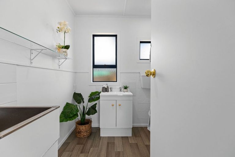 Photo of property in 89c Simpson Road, Papamoa Beach, Papamoa, 3118