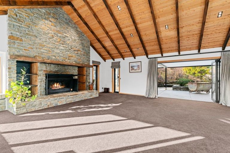 Photo of property in 46 Ballantyne Road, Wanaka, 9305