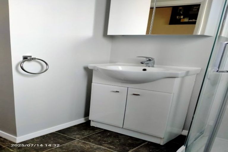 Photo of property in 4 Durham Crescent, Fairfield, Lower Hutt, 5011