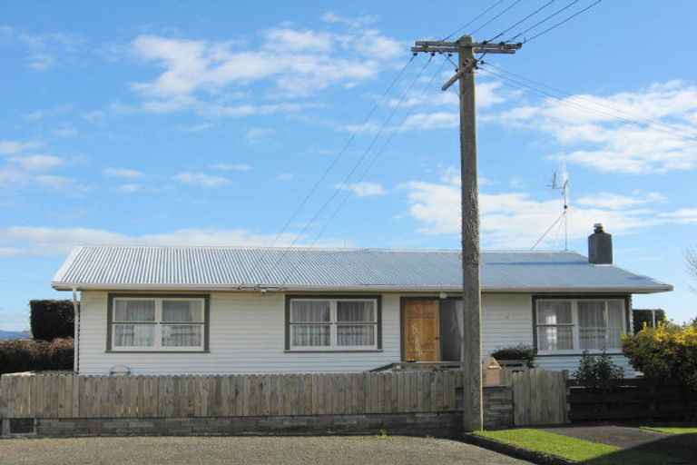 Photo of property in 18 Marsden Street, Levin, 5510