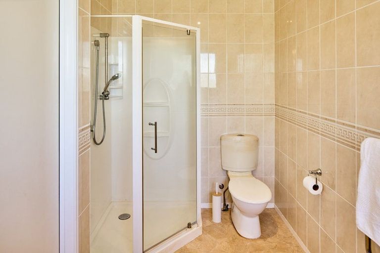 Photo of property in 1 The Top Gallant, Whitby, Porirua, 5024