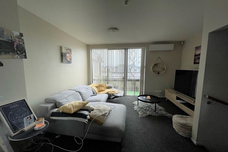 Photo of property in 4 Opito Way, East Tamaki, Auckland, 2013