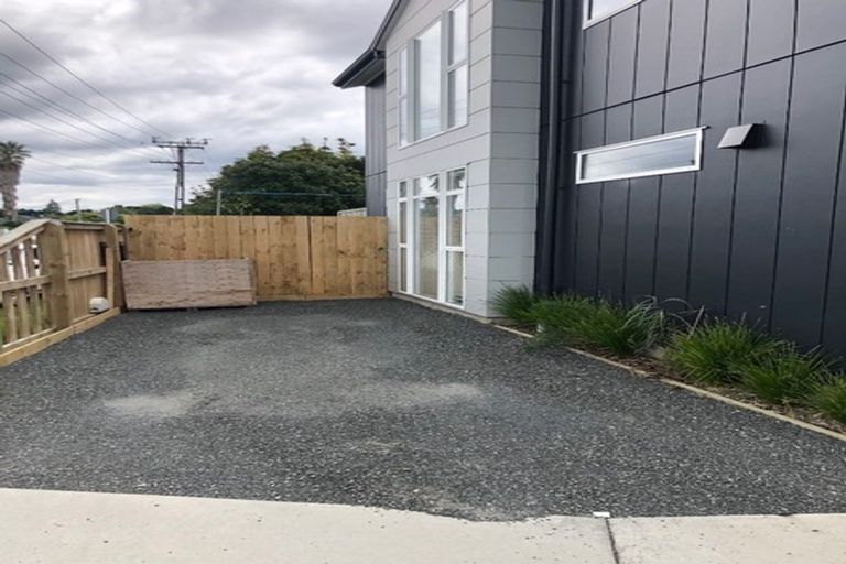 Photo of property in 28a Opaheke Road, Papakura, 2110