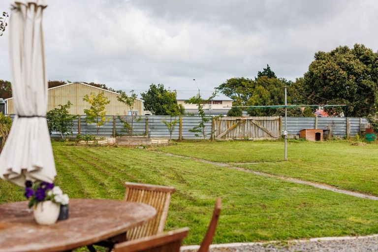 Photo of property in 66 Phillips Street, Sanson, 4817