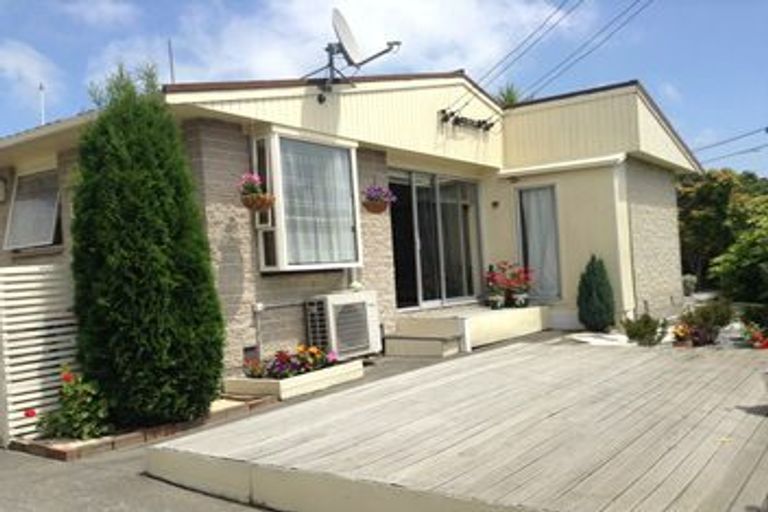 Photo of property in 18 Edward Avenue, Edgeware, Christchurch, 8013
