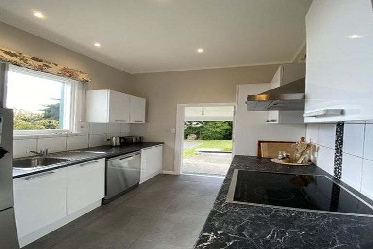 Photo of property in 33 Awatea Street, Ranui, Porirua, 5024