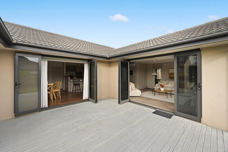 Photo of property in 15 Winslow Court, Huntington, Hamilton, 3210