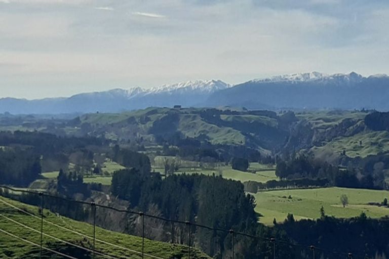 Photo of property in 2778 Kimbolton Road, Kimbolton, Feilding, 4777