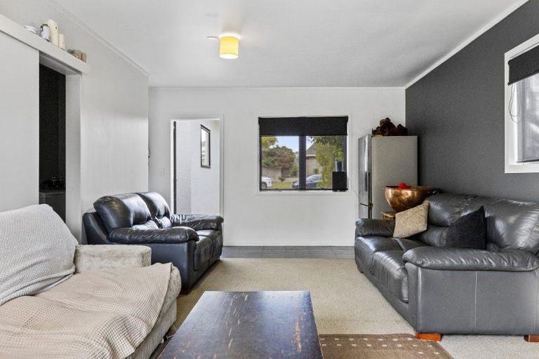 Photo of property in 49a Hawai Street, Two Mile Bay, Taupo, 3330