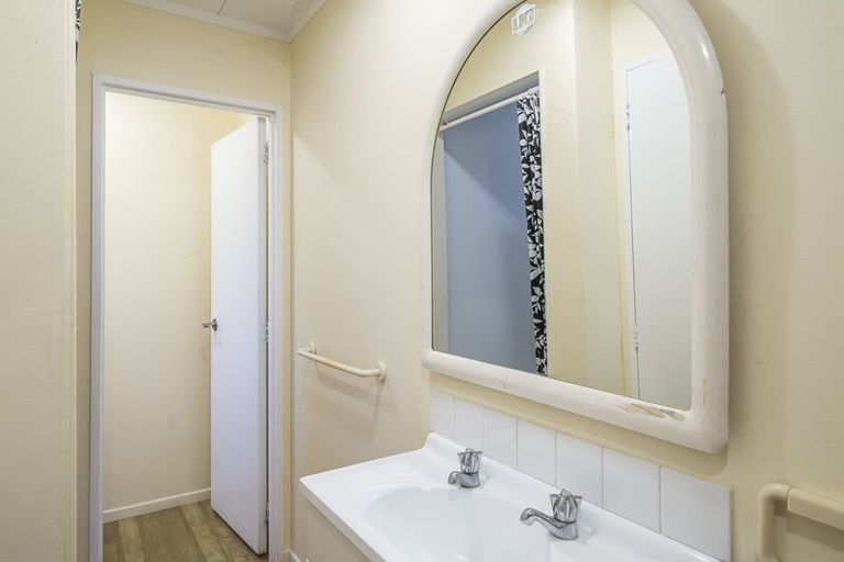 Photo of property in 17b Percival Road, Paraparaumu Beach, Paraparaumu, 5032