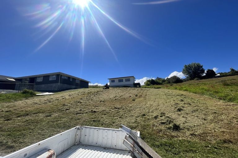 Photo of property in 3 Komarohi Road, Snells Beach, 0920