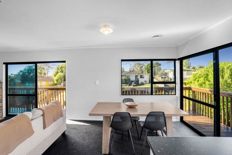 Photo of property in 59 Reynella Drive, Massey, Auckland, 0614