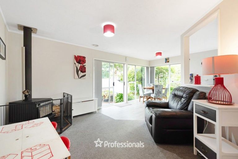 Photo of property in 7 Delaware Grove, Totara Park, Upper Hutt, 5018