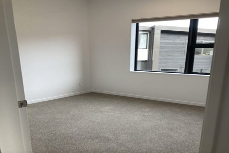 Photo of property in 25 Rua Kai Way, Brooklyn, Wellington, 6021