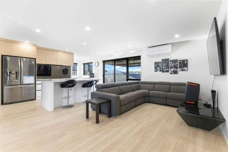 Photo of property in 5 Clark Rise, Pokeno, 2402