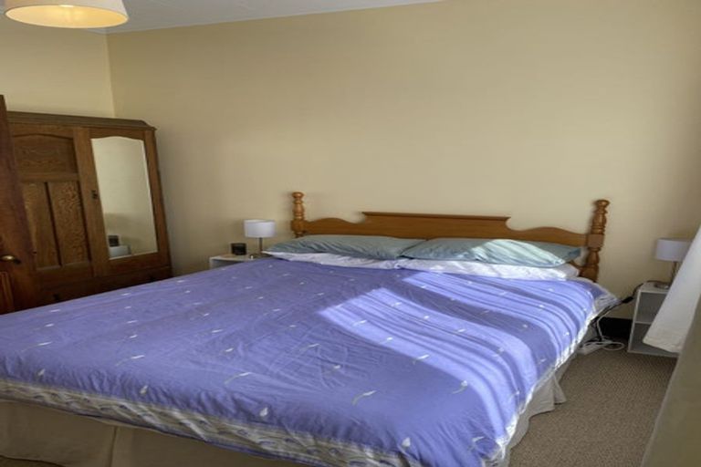 Photo of property in 30 Waimea Road, Nelson South, Nelson, 7010