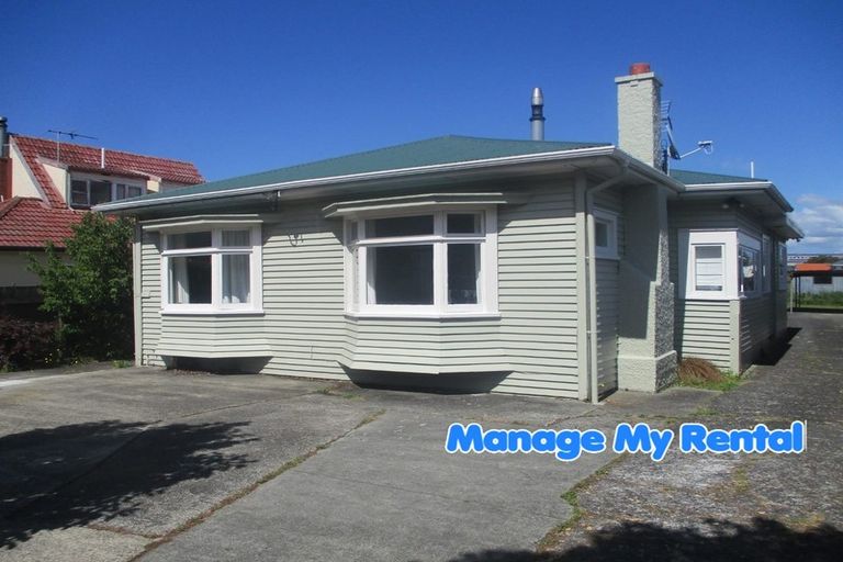 Photo of property in 36 Wainui Road, Waiwhetu, Lower Hutt, 5010